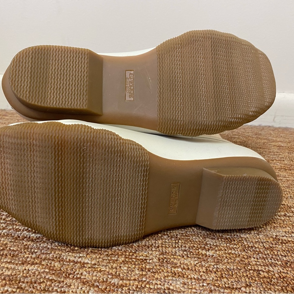 Sperry Women's Beige and Gold Top Sider Canvas Rain Boots. Size 9 - Picture 9 of 9